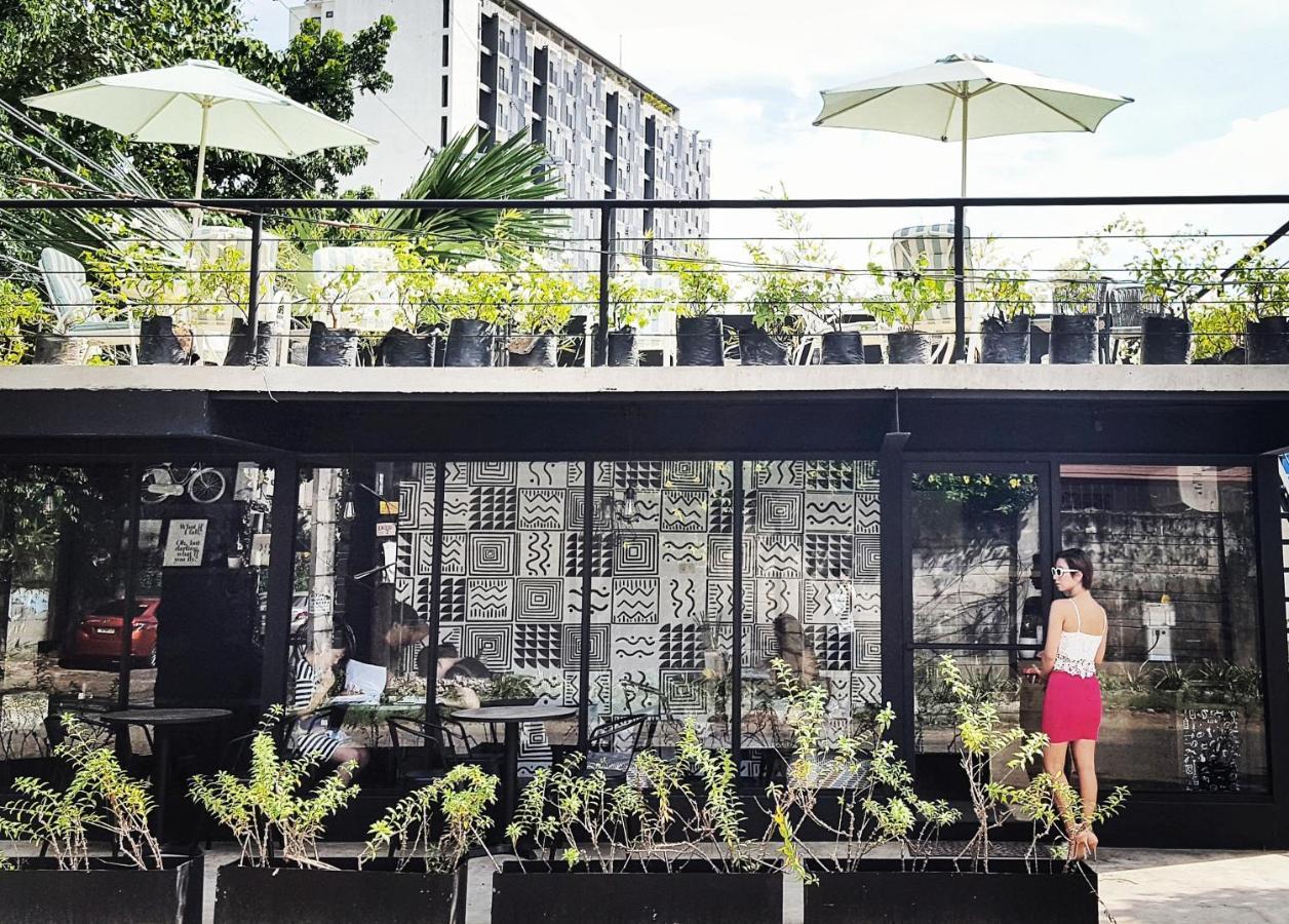 Murals Hostel And Cafe Cebu Bagian luar foto