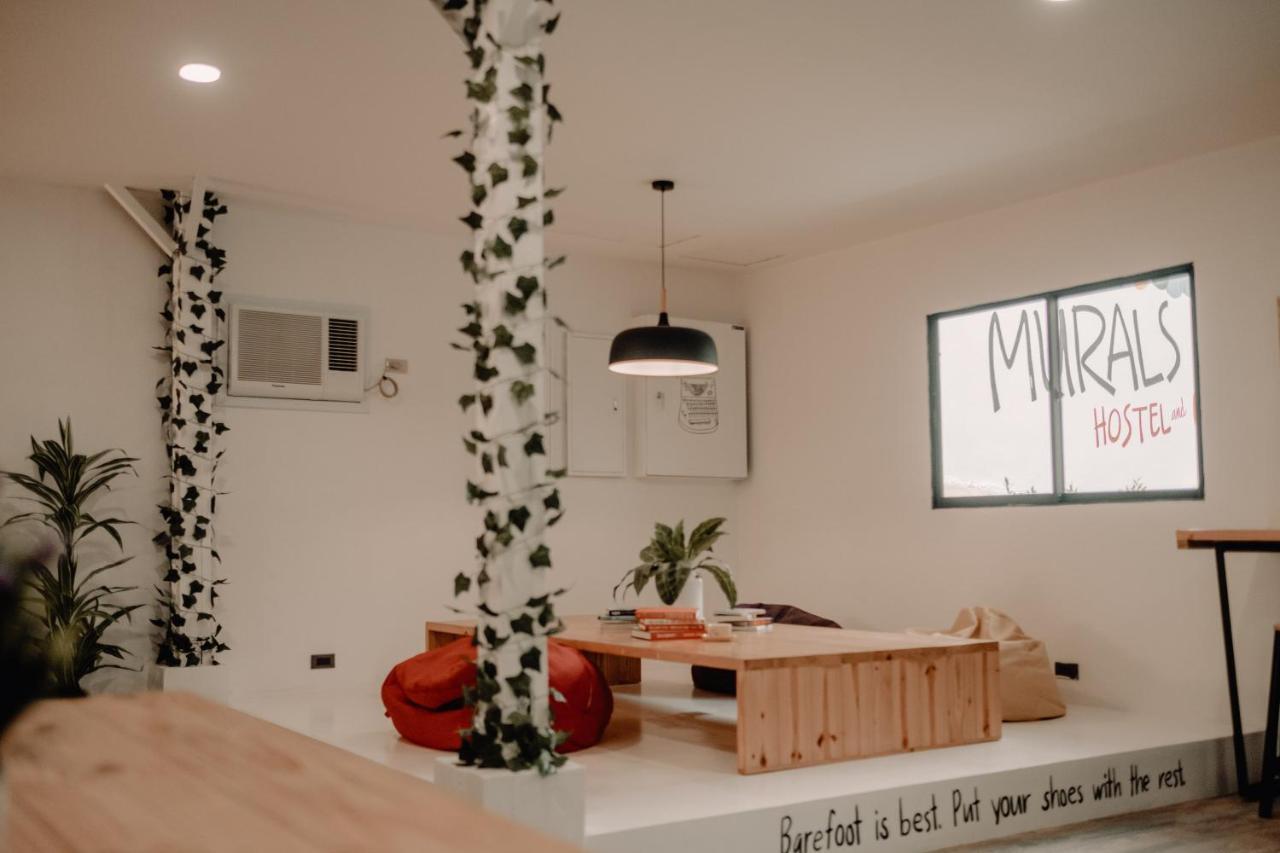 Murals Hostel And Cafe Cebu Bagian luar foto