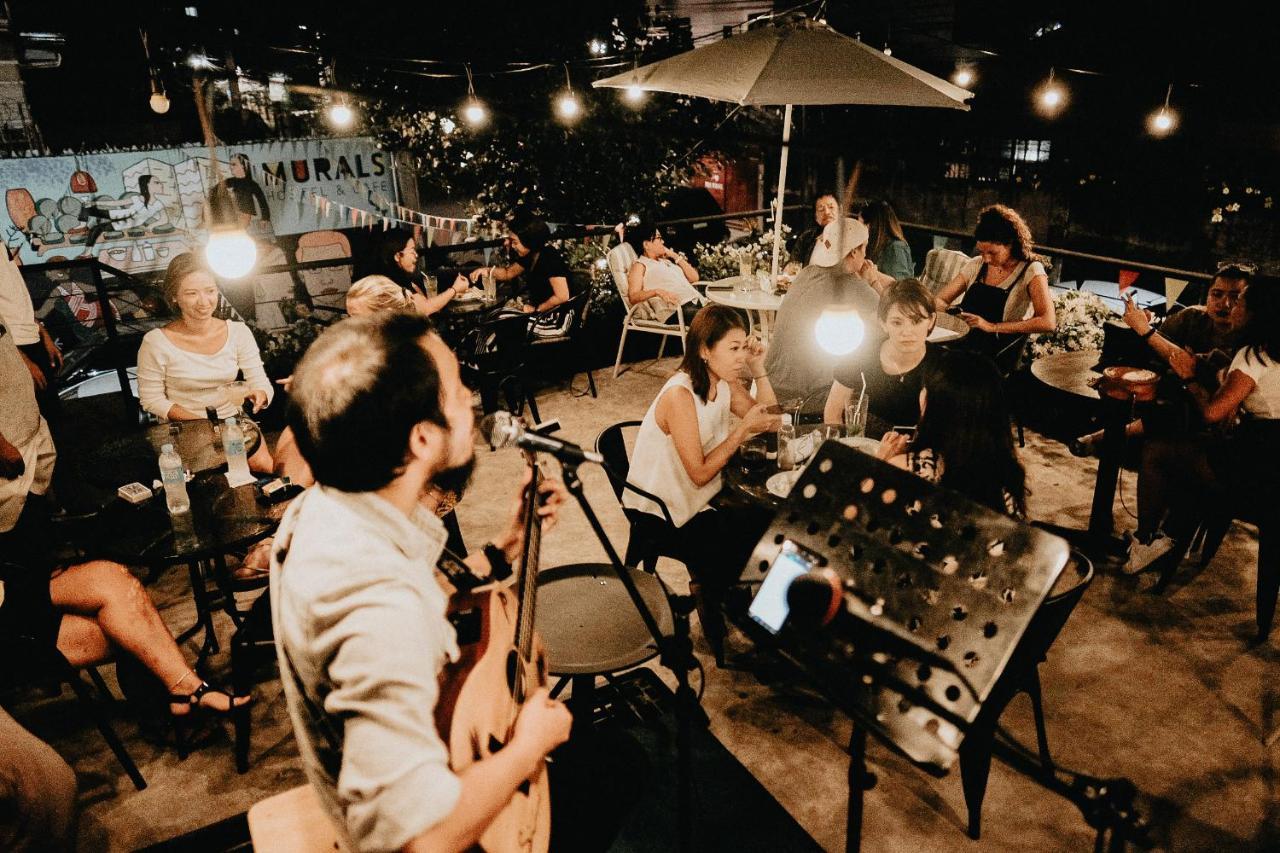 Murals Hostel And Cafe Cebu Bagian luar foto